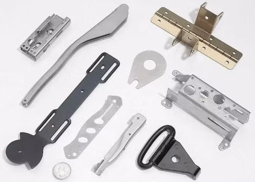 炭素鋼亜鉛メッキスタンピング部品OEM/ODM中国工場